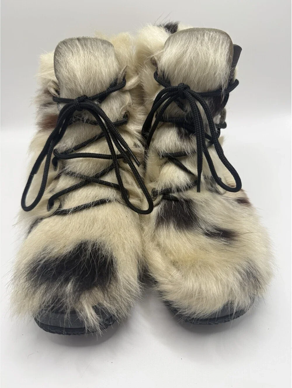 Vintage MOCATEM Fur Boots Lace up 70s Après Ski Canada France Sz 7 US Women’s